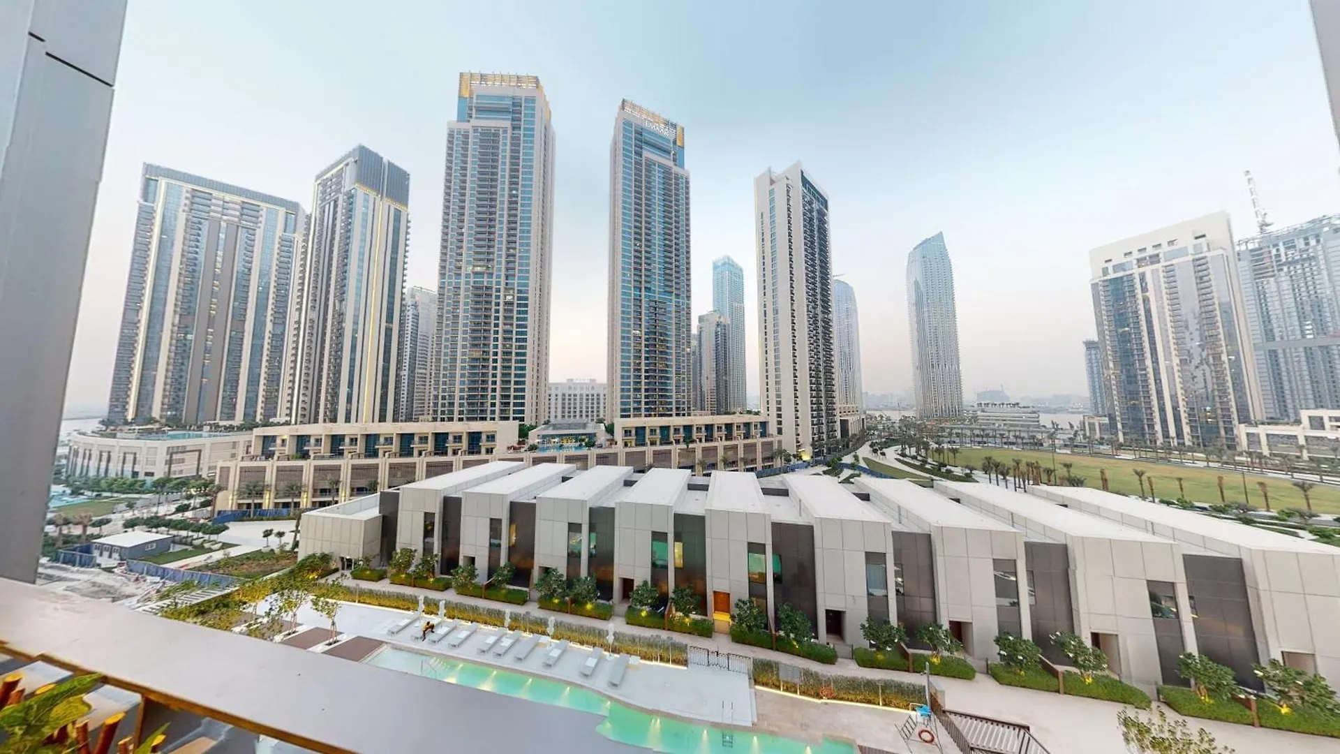 Dvr Luxurious 1Br Retreat In Creek Gate Apartment Dubai